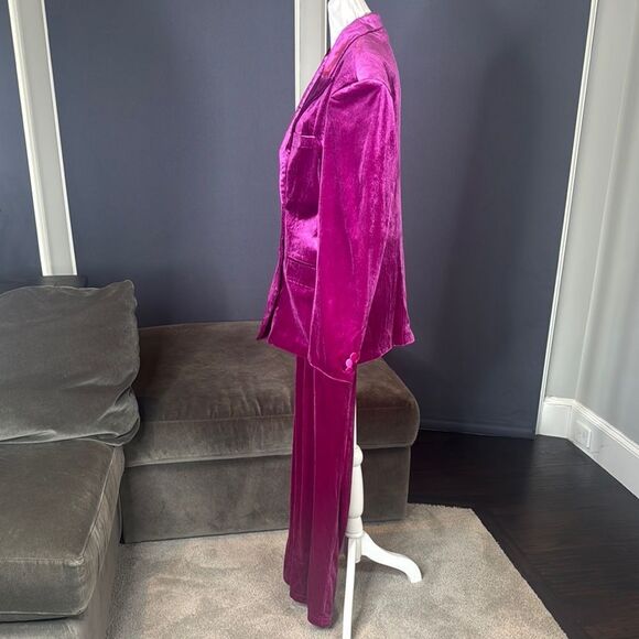 Women’s Pink Double Breasted Velvet 2 Piece Pant Suit Peak Lapel Size L NWT - Picture 5 of 13
